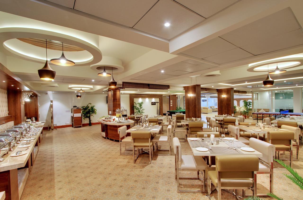 העיר בנגלור White Castle Boutique Apartment Hotel מראה חיצוני תמונה