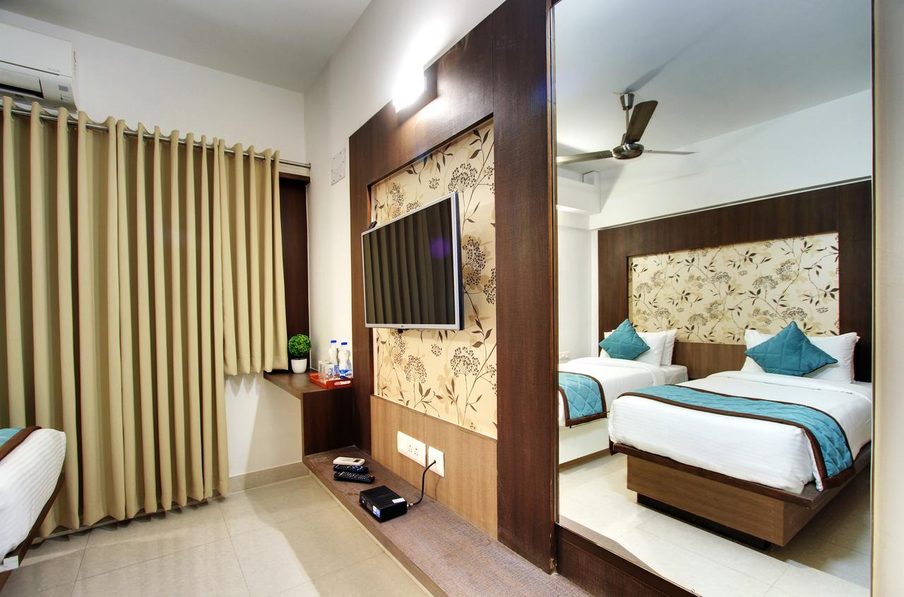 העיר בנגלור White Castle Boutique Apartment Hotel מראה חיצוני תמונה